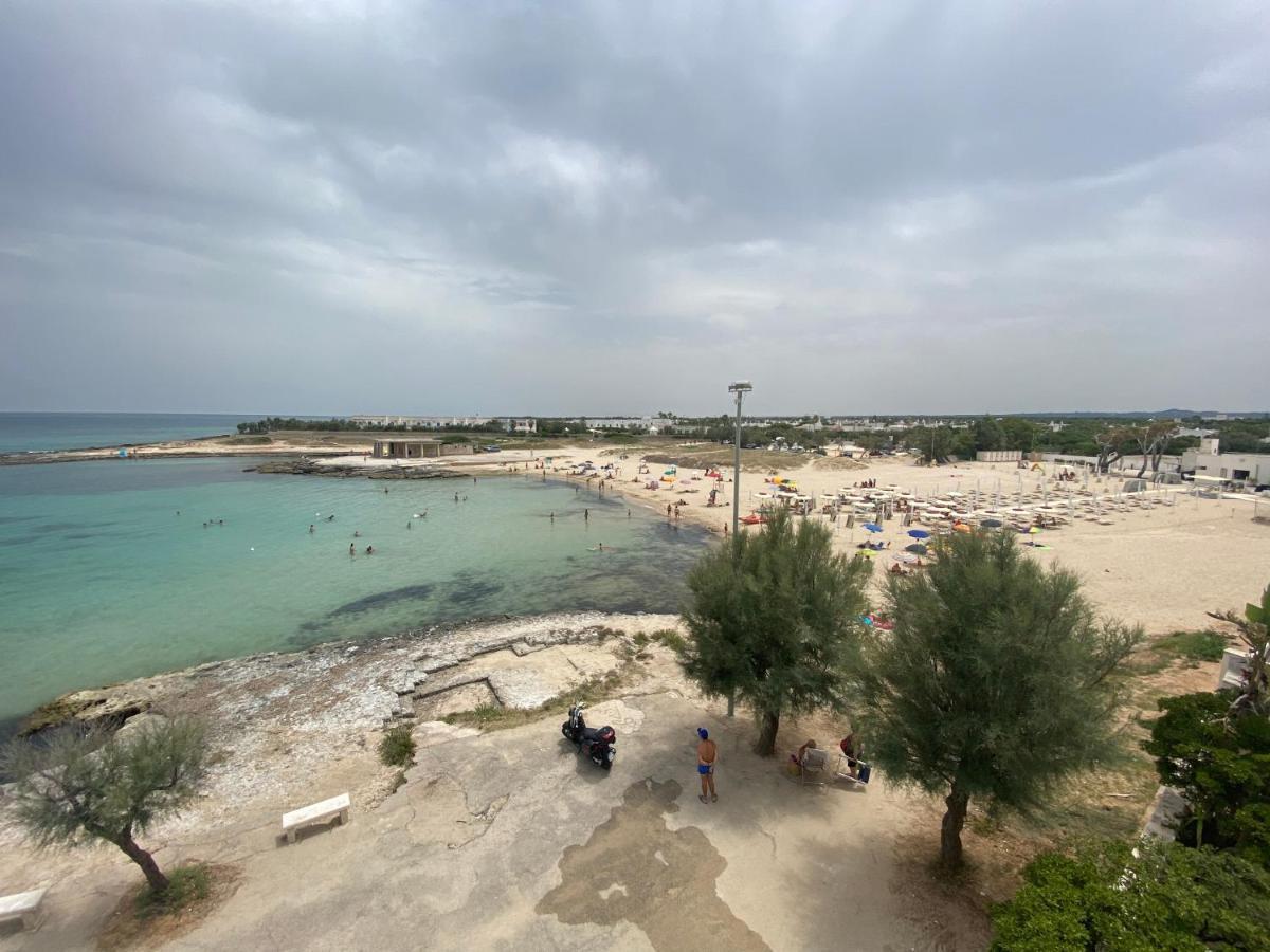 Апарт готель Baia Camerini Вілланова-ді-Остуні Екстер'єр фото